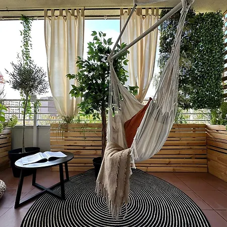 아파트 Wroc'love By Me & Mosiezna & Free Garage & Self Check In 24h