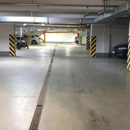 Wroc'love By Me & Mosiezna & Free Garage & Self Check In 24h Wroclaw