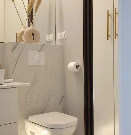 Wroc'love By Me & Mosiezna & Free Garage & Self Check In 24h ורוצלב