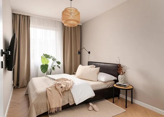 Wroc'love By Me & Mosiezna & Free Garage & Self Check In 24h Appartamento Breslavia